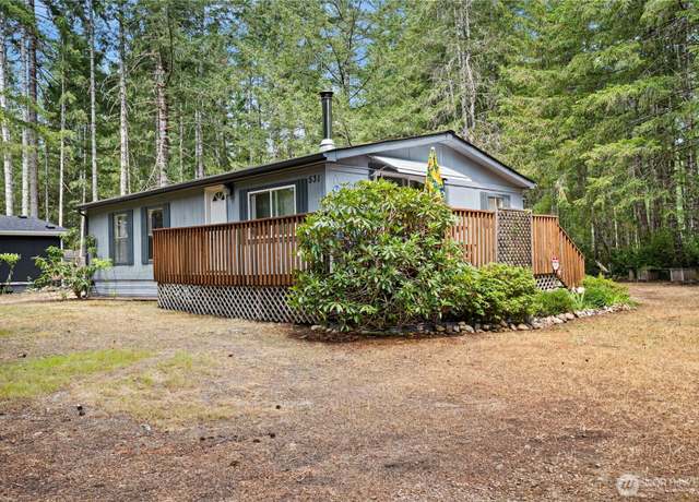 Property at 531 N Mountain View Dr, Hoodsport, WA 98548, 3 beds, 1 bath