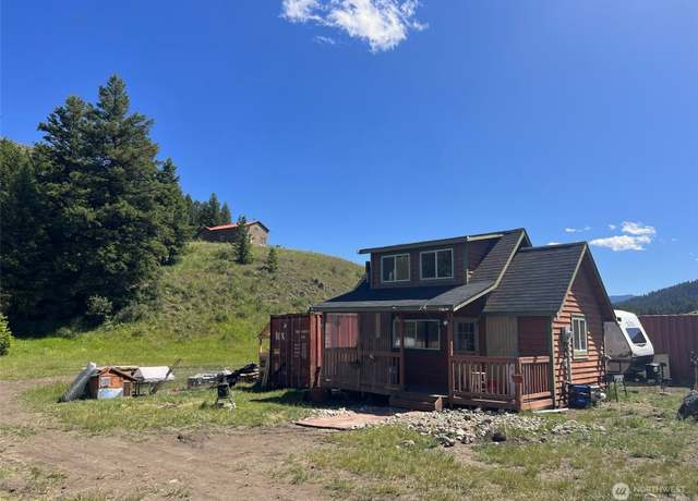 Property at 2 Mountain View Dr N, Oroville, WA 98844, 1 bed, 0.5 baths