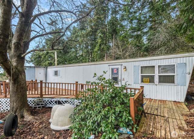 Property at 4398 Rhododendron Dr, Oak Harbor, WA 98277, 2 beds, 1 bath