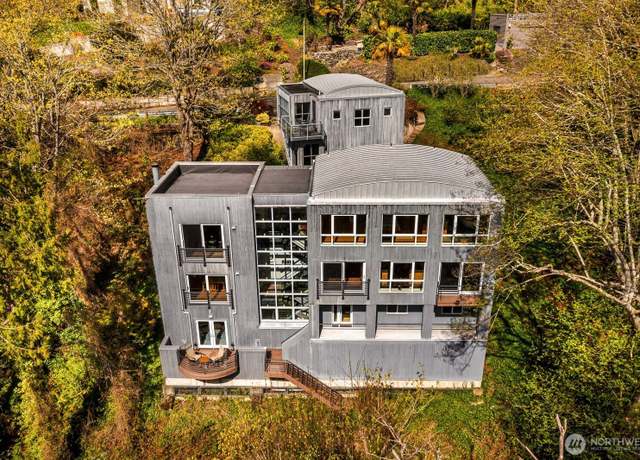Property at 10405 47th Ave SW, Seattle, WA 98146, 5 beds, 3.5 baths