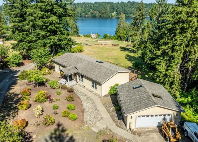 Property at 180 E Osprey Ln, Shelton, WA 98584, 3 beds, 2 baths