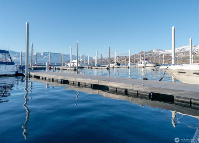 Property at 1350 W Woodin Unit WB6, Chelan, WA 98816