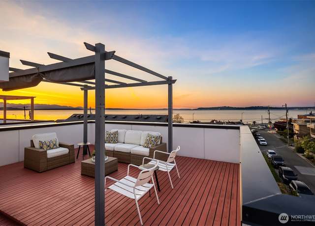 Property at 2429 55th Ave SW Unit A, Seattle, WA 98116, 3 beds, 3.5 baths