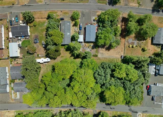 Property at 576 Chenois Ave NE, Ocean Shores, WA 98569