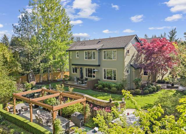 Property at 34719 SE Carmichael Loop, Snoqualmie, WA 98065, 4 beds, 2.5 baths