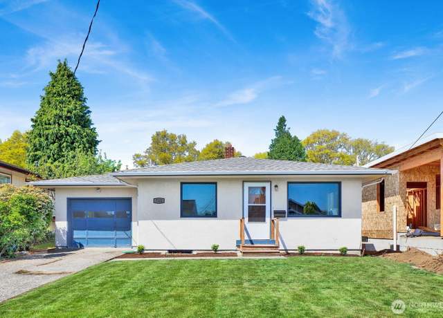 Property at 712 Judson St, Lynden, WA 98264, 2 beds, 1 bath