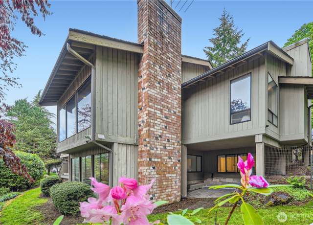 Property at 14323 SE 49th St, Bellevue, WA 98006, 4 beds, 3 baths