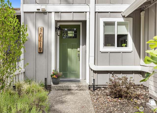 Property at 10119 5th Pl SE, Lake Stevens, WA 98258, 3 beds, 1.5 baths