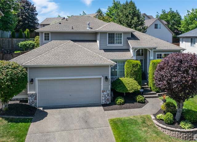 Property at 28017 24th Pl S, Federal Way, WA 98003, 4 beds, 2.5 baths