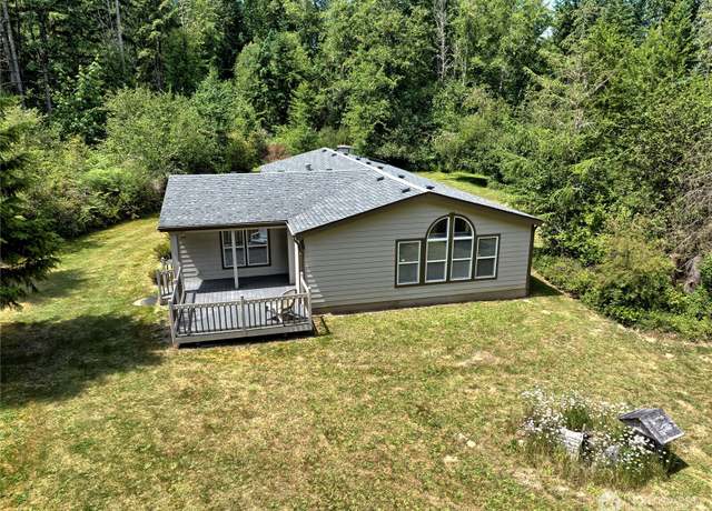 Property at 14404 Country Ln SE, Yelm, WA 98597, 3 beds, 2 baths