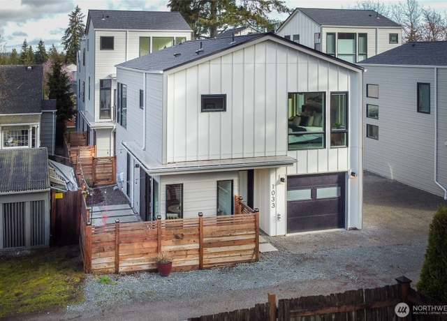 Property at 1033 NE 98th St, Seattle, WA 98115, 2 beds, 2 baths