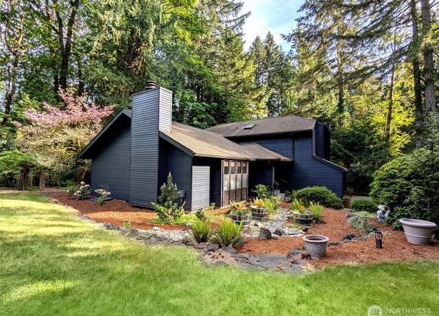 Property at 4106 Green Cove St NW, Olympia, WA 98502, 4 beds, 2.5 baths