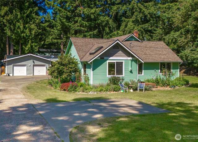 Property at 3256 S 360th St, Auburn, WA 98001, 3 beds, 2 baths