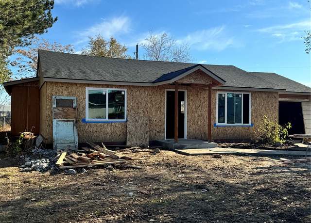 Property at 1244 Adair St, Moses Lake, WA 98837, 3 beds, 2 baths