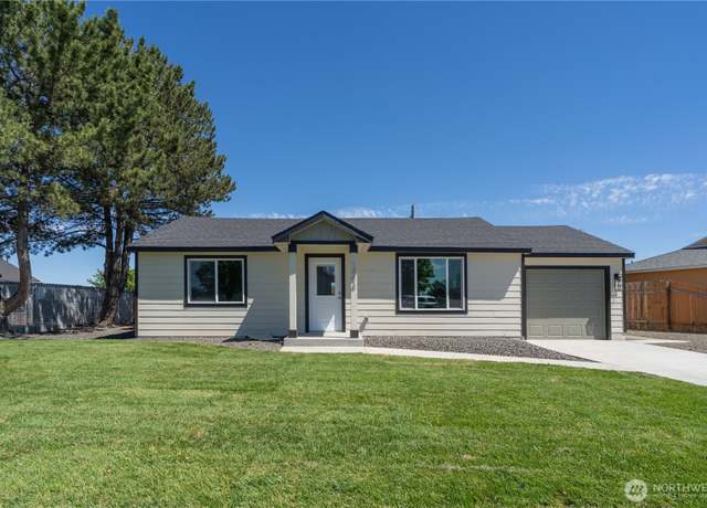 Property at 1244 Adair St, Moses Lake, WA 98837, 3 beds, 2 baths