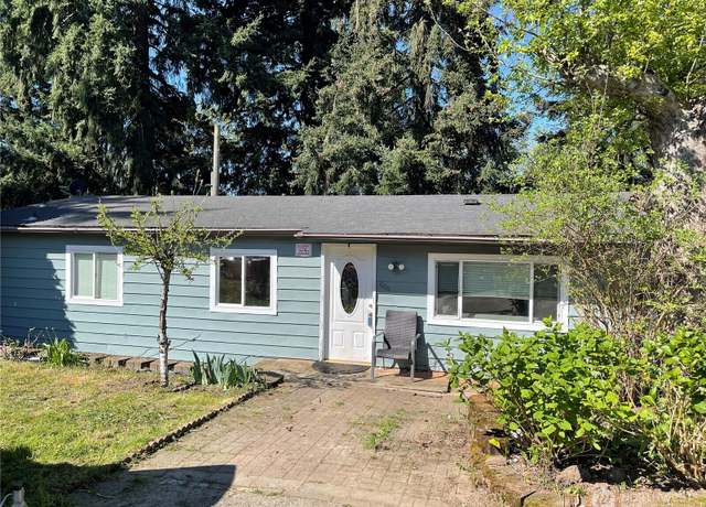Property at 10011 11th Ave SW, Seattle, WA 98146, 4 beds, 2 baths