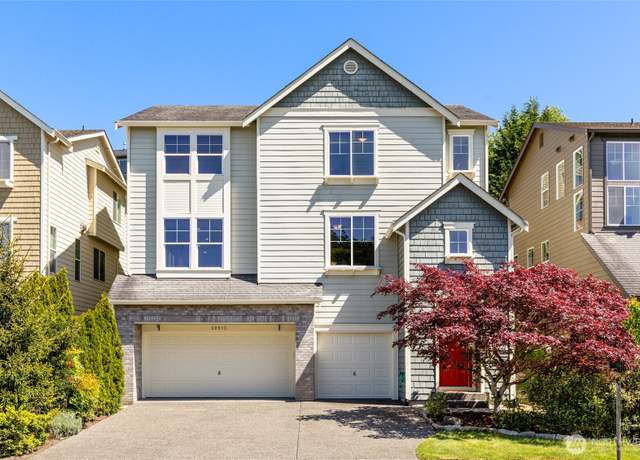 Property at 20913 13th Ave W, Lynnwood, WA 98036, 3 beds, 2.5 baths