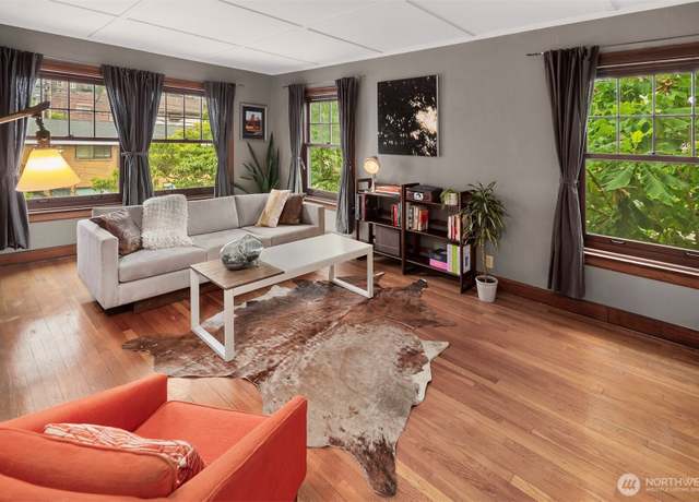 Property at 408 Bellevue Ave E #306, Seattle, WA 98102, 1 bath