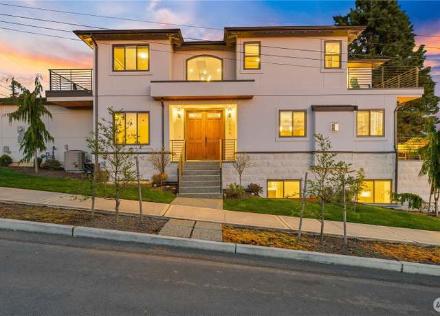 Property at 1006 4th St W, Kirkland, WA 98033, 4 beds, 4 baths