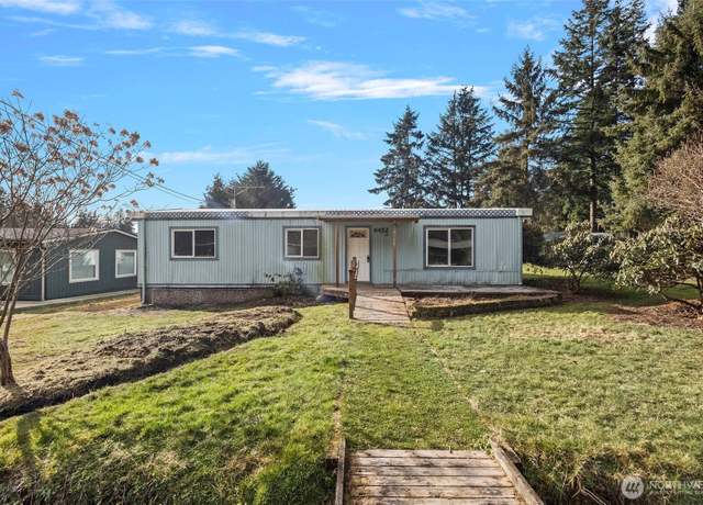 Property at 6452 Haven Way, Clinton, WA 98236, 3 beds, 2 baths