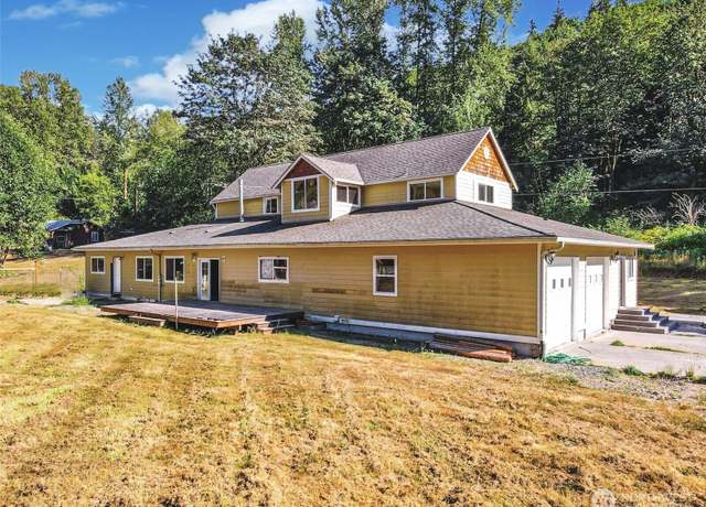 Property at 22431 89th St NE, Granite Falls, WA 98252, 4 beds, 3.5 baths