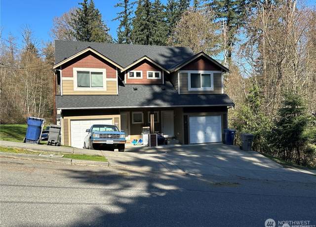 Property at 3127 York Rd Unit A&B, Everett, WA 98204, 6 beds, 4 baths