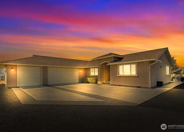 Property at 407 SW Date Pl, Mattawa, WA 99349, 3 beds, 2 baths
