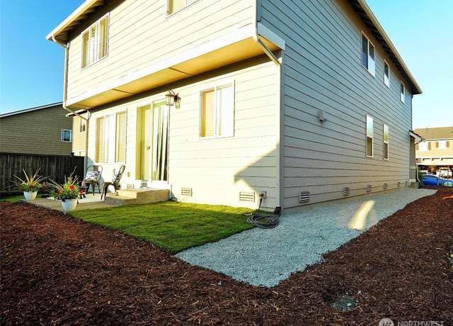 Property at 20018 98th Ave E, Graham, WA 98338, 4 beds, 2.5 baths