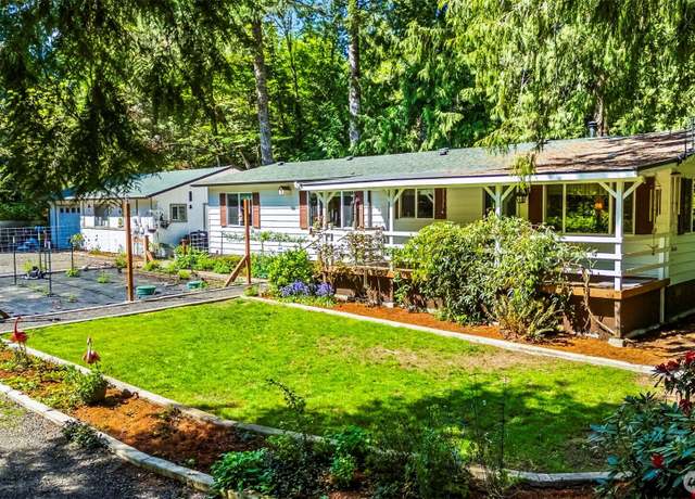 Property at 31 E Sylvan Rd, Shelton, WA 98584, 2 beds, 2 baths