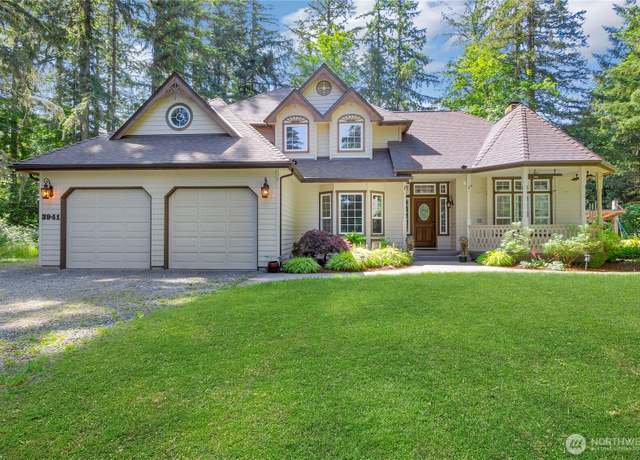 Property at 3941 16th Ln NE, Olympia, WA 98506, 3 beds, 2.5 baths