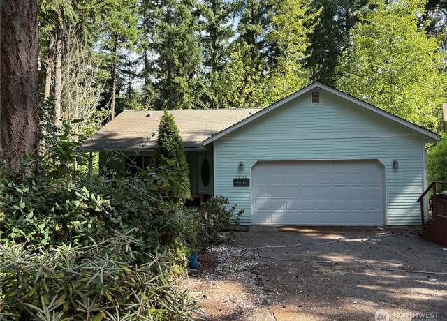 Property at 22708 Briarwood Ct SE, Yelm, WA 98597, 4 beds, 3 baths