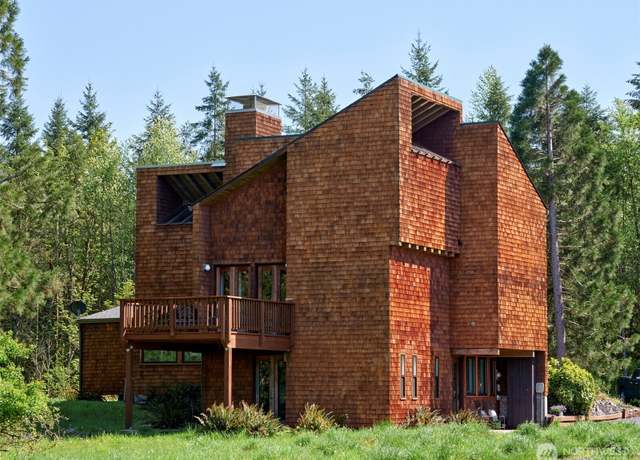 Property at 289 Classe Rd, Toledo, WA 98591, 3 beds, 2 baths