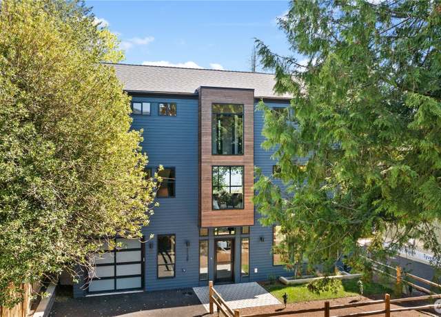 Property at 1128 31st Ave S, Seattle, WA 98144, 4 beds, 3.5 baths