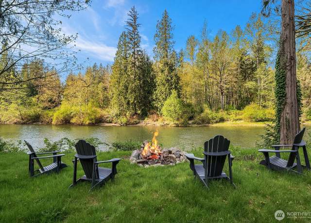 Property at 35611 SE David Powell Rd, Fall City, WA 98024, 4 beds, 3.5 baths