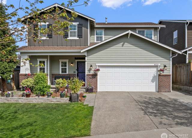 Property at 8121 83rd Pl NE, Marysville, WA 98270, 3 beds, 2.5 baths