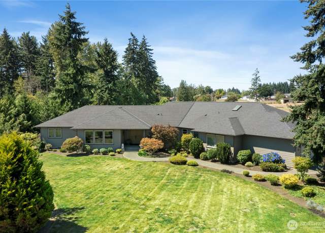 Property at 7610 Vickery Ave E, Tacoma, WA 98443, 3 beds, 2.5 baths