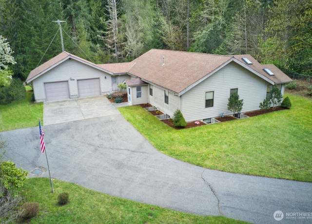 Property at 9068 Cantershire Ave NE, Bremerton, WA 98311, 3 beds, 2 baths