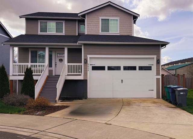 Property at 9626 NW 96th Ct, Stanwood, WA 98292, 3 beds, 2.5 baths