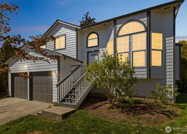 Property at 27828 74th Ave NW, Stanwood, WA 98292, 4 beds, 3 baths