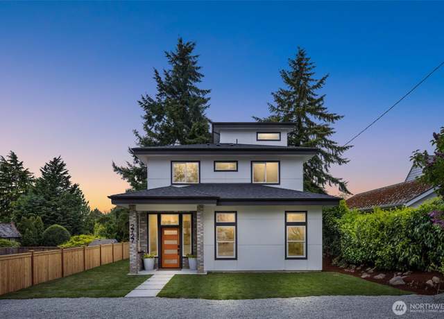 Property at 2727 50th Ave SW, Seattle, WA 98116, 3 beds, 3 baths