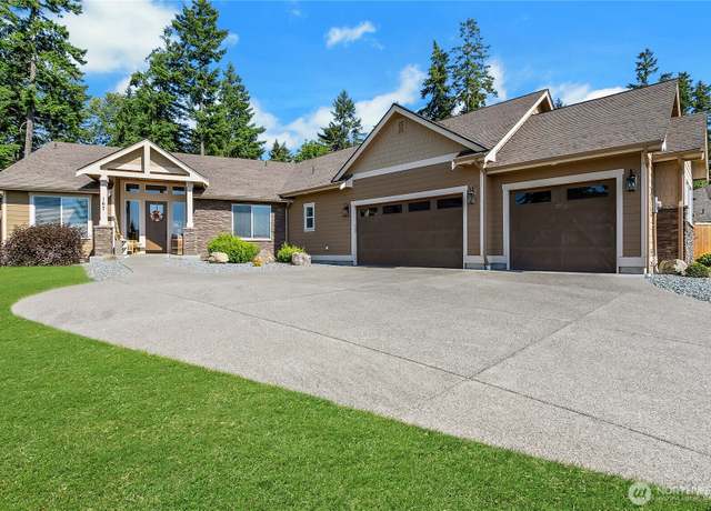 Property at 167 Mountain Crest Ln, Eatonville, WA 98328, 3 beds, 3 baths