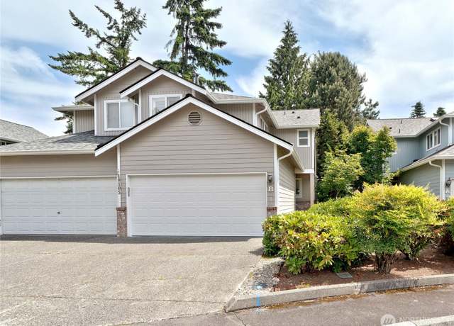 Property at 10105 6th Dr SE Unit B, Everett, WA 98208, 3 beds, 2.5 baths