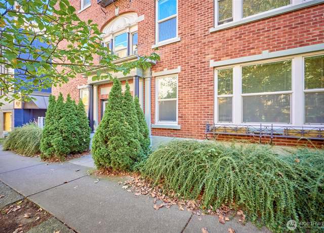 Property at 905 NE 43rd St #108, Seattle, WA 98105, 1 bed, 1 bath