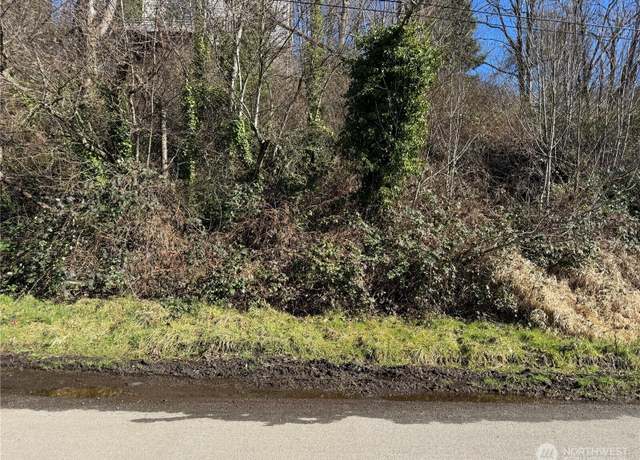 Property at 1906 28th Ave S, Seattle, WA 98144