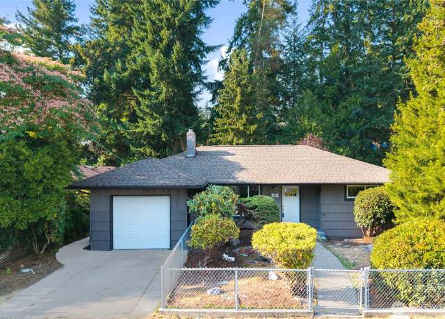 Property at 518 N 166th St, Shoreline, WA 98133, 3 beds, 1 bath