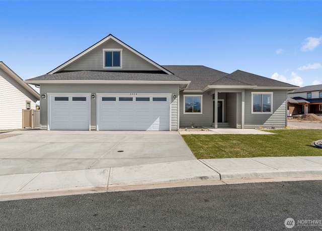 Property at 2524 Plateau Dr, East Wenatchee, WA 98801, 4 beds, 2 baths