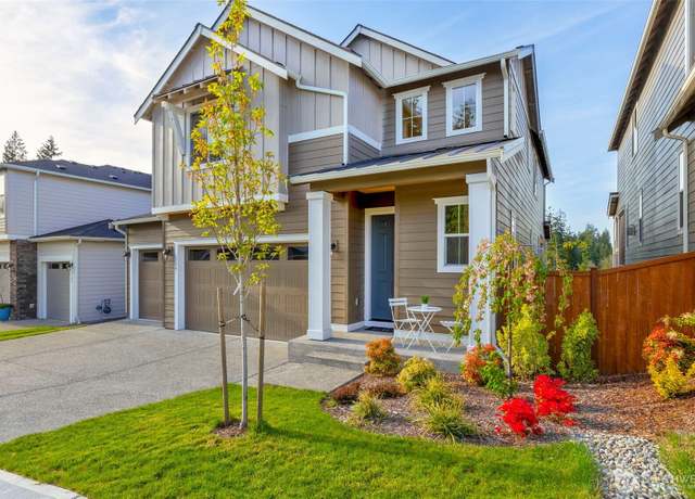 Property at 6599 SE Skipper Ln, Port Orchard, WA 98367, 4 beds, 3.5 baths