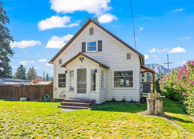 Property at 429 Broadway Ave, South Cle Elum, WA 98943, 3 beds, 1 bath