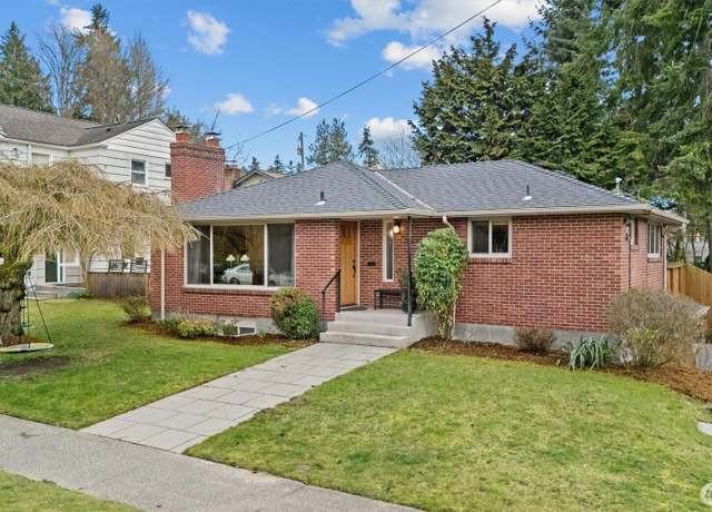 Property at 3309 W Thurman St, Seattle, WA 98199, 3 beds, 2 baths