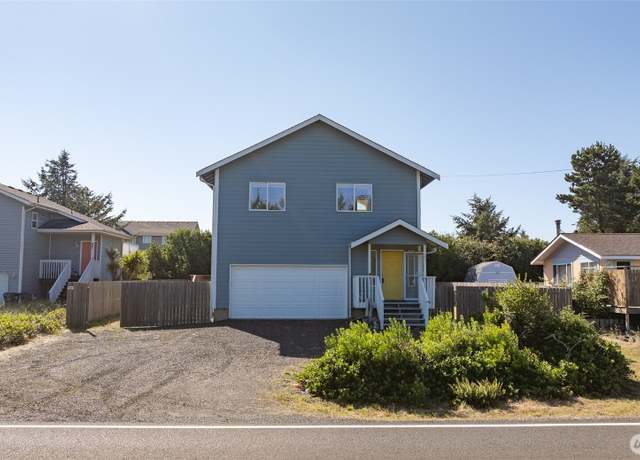 Property at 399 Ocean Shores Blvd SW, Ocean Shores, WA 98569, 4 beds, 2 baths